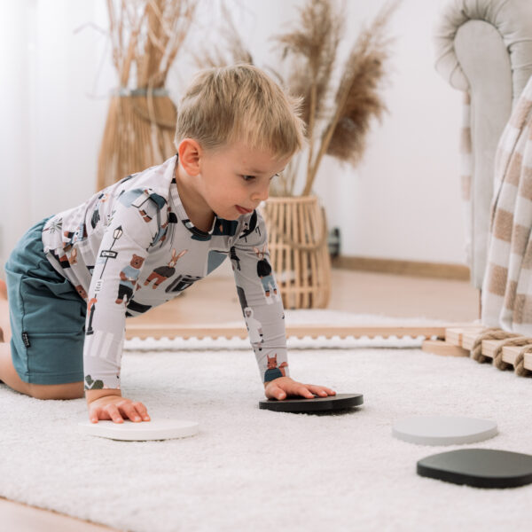 Tipi® Montessori Trittsteine Stapelsteine aus Holz für Kinder