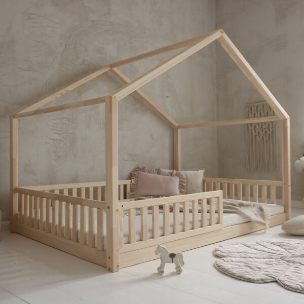 LULETTO XL-Kinderbett Bodenbett Hausbett 140x200 cm natur
