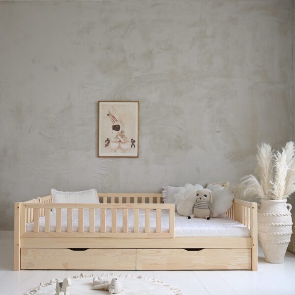BASIC LOVE PLUS STORE XL-Kinderbett Bodenbett 140x200 cm natur
