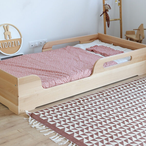 Kidozia SAFE Kinderbett Bodenbett 90x200 cm aus Massivholz Buche natur mit 100 cm Barriere