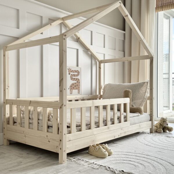 GABBY Kinderbett Hausbett PUREWOOD in mehreren Größen
