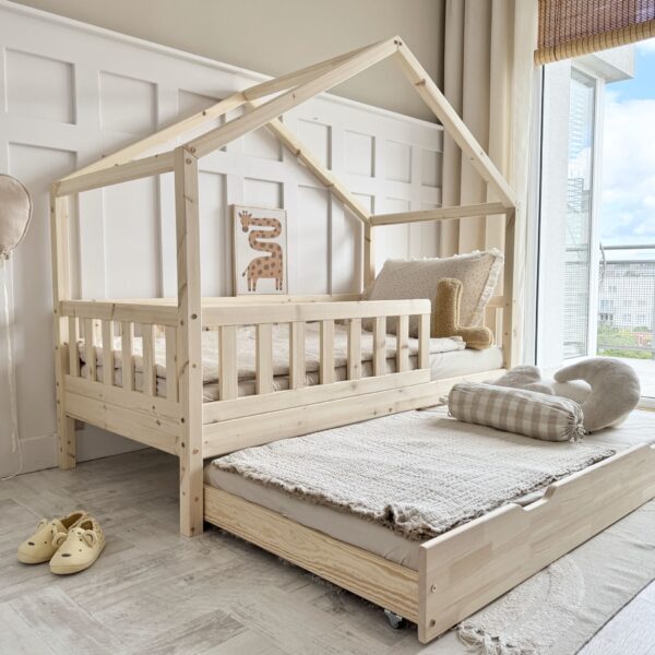 GABBY PLUS Kinderbett Hausbett mit Gästebett PUREWOOD in mehreren Größen
