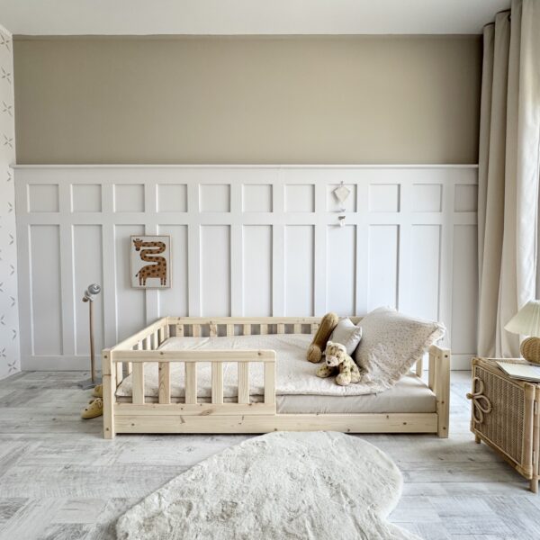 BASIC DAVID Kinderbett Bodenbett PUREWOOD in mehreren Größen