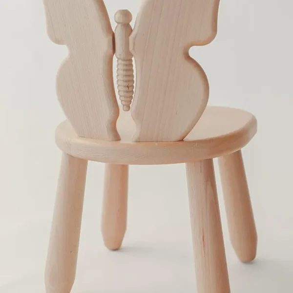 Montessori Kindertisch-Set „Natur Butterfly“ – 1 Tisch & 2 Stühle aus Buche